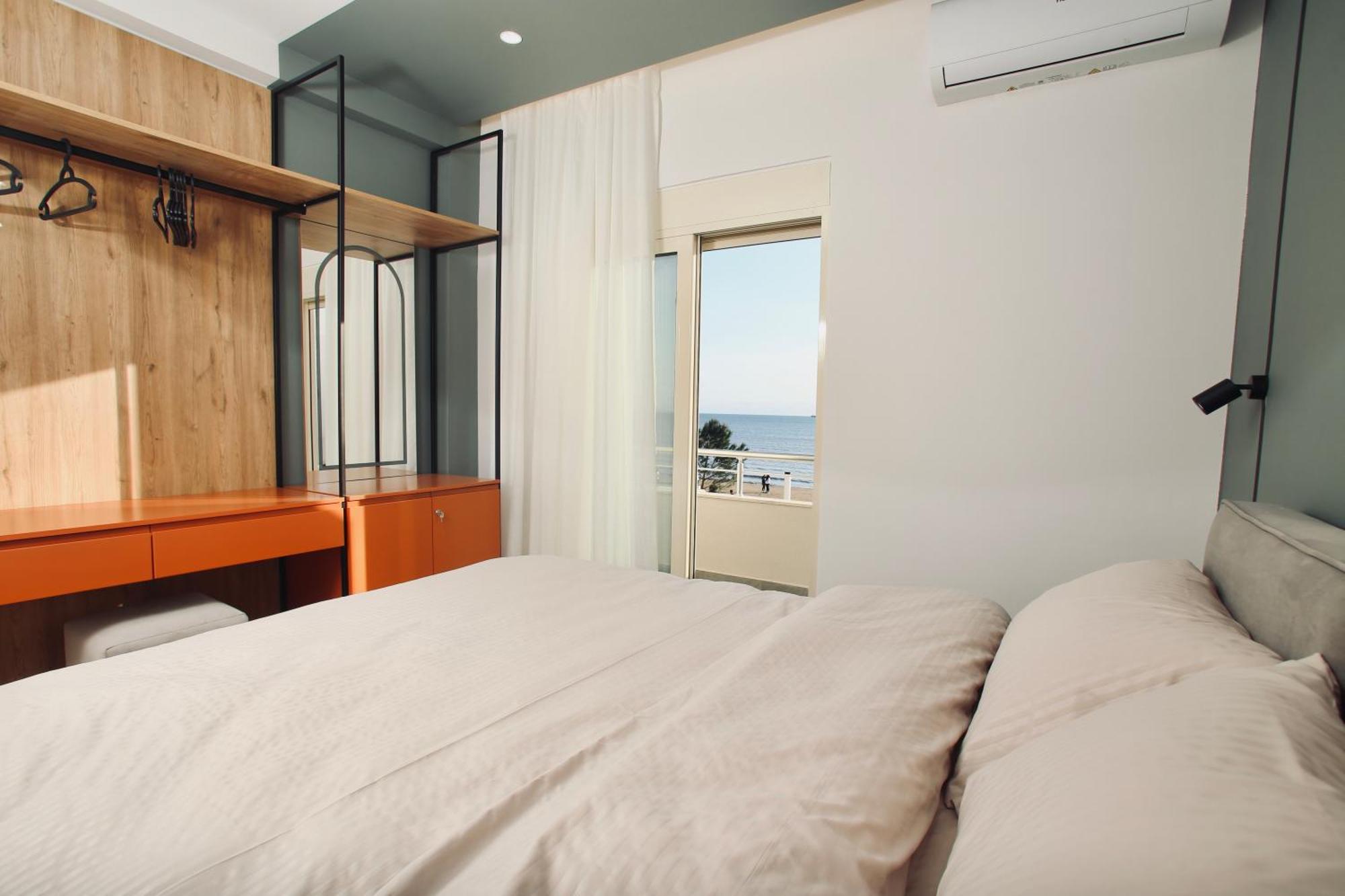 Luxurious Dreamy Seaview Apartment Durres Exterior photo